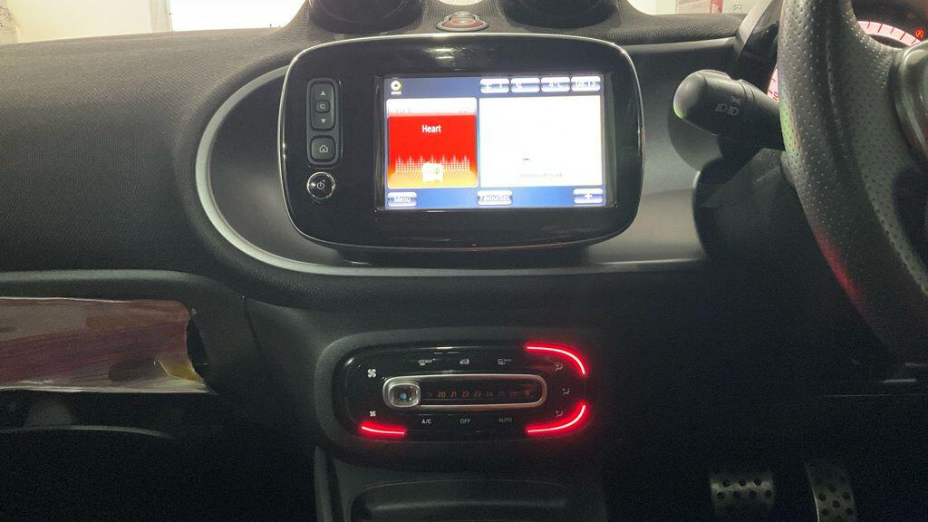 Used smart fortwo 2017 for sale - 77387526: Photo 8