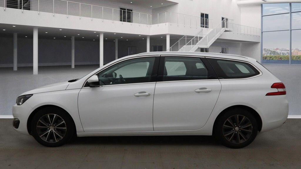 Used Peugeot 308 2015 for sale - 77386788: Photo 4