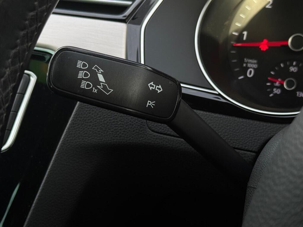 Used Volkswagen Passat 2016 for sale - 77131579: Photo 34