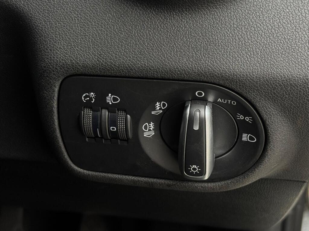 Used Audi A1 2012 for sale - 77143154: Photo 56