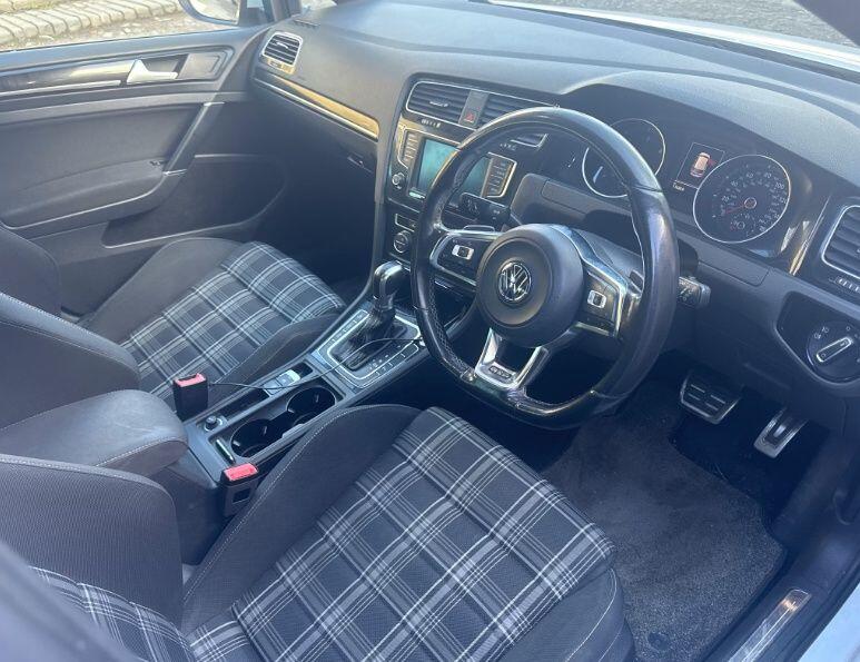 Used Volkswagen Golf 2016 for sale - 77939496: Photo 5