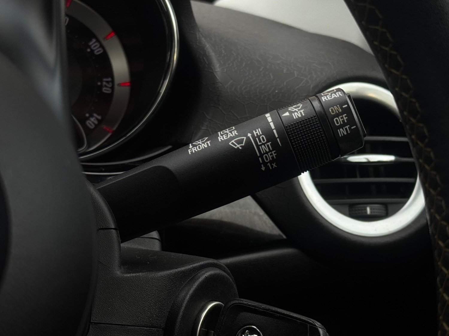 Used Vauxhall ADAM 2015 for sale - 77386430: Photo 35