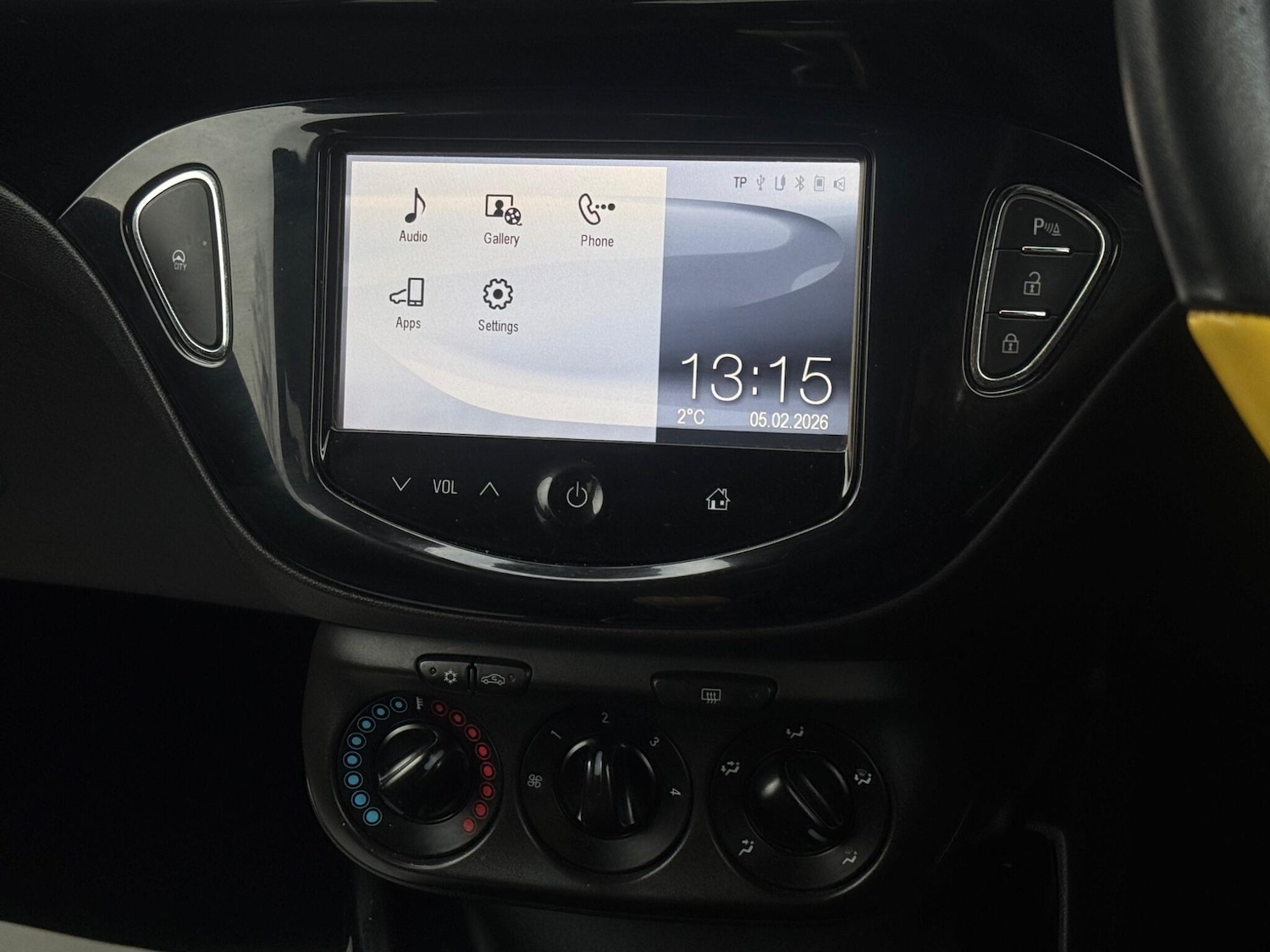 Used Vauxhall ADAM 2015 for sale - 77386430: Photo 39