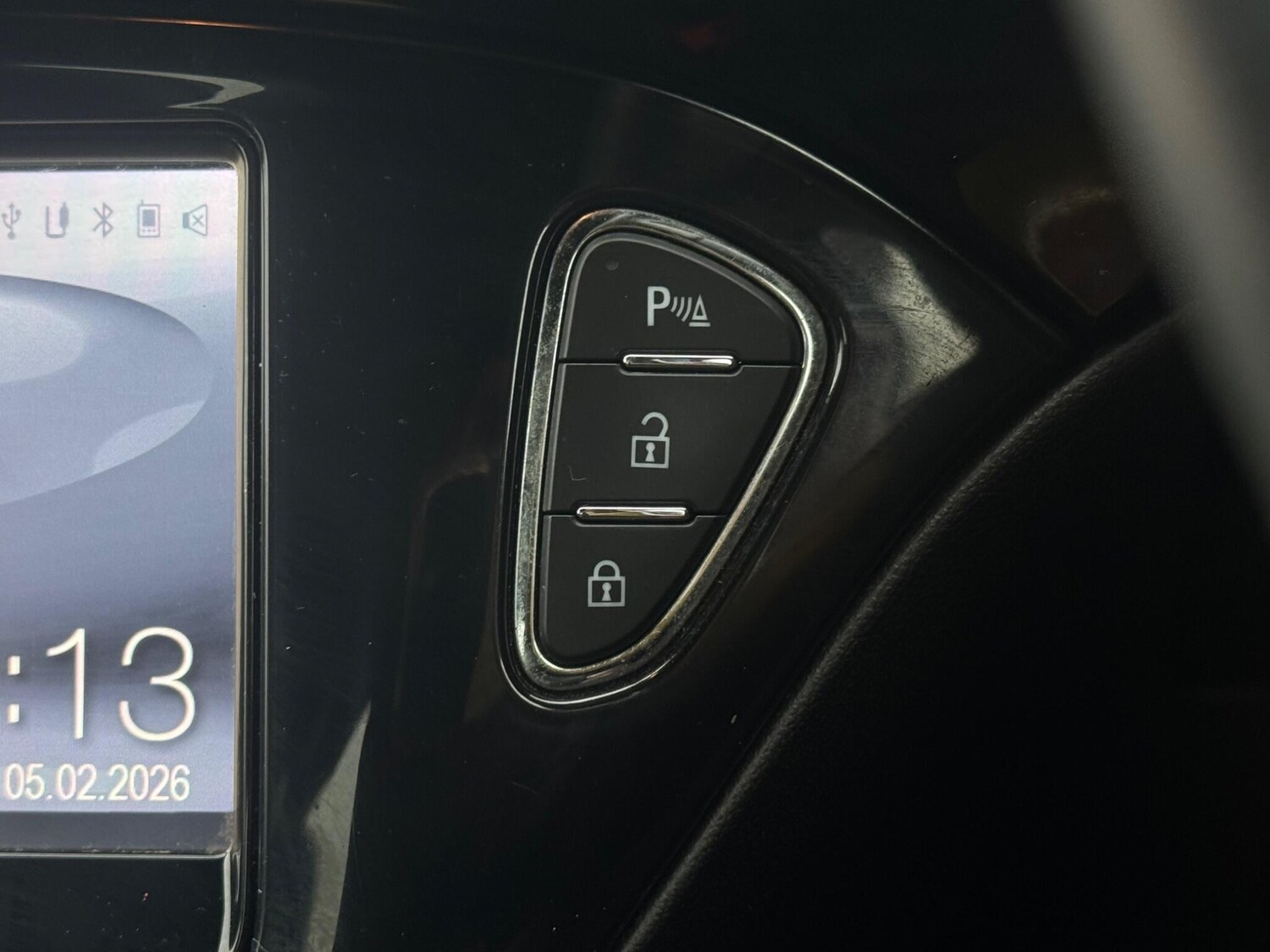 Used Vauxhall ADAM 2015 for sale - 77386430: Photo 49