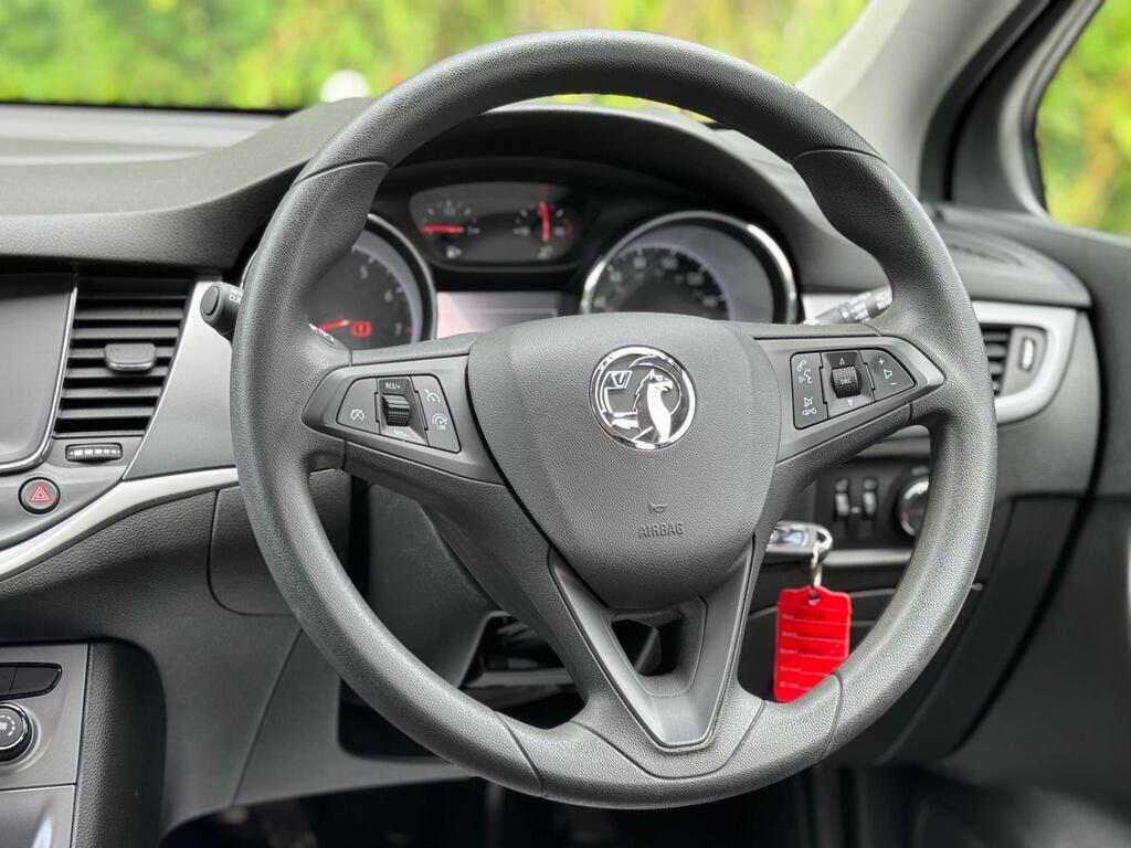 Used Vauxhall Astra 2018 for sale - 77132085: Photo 30