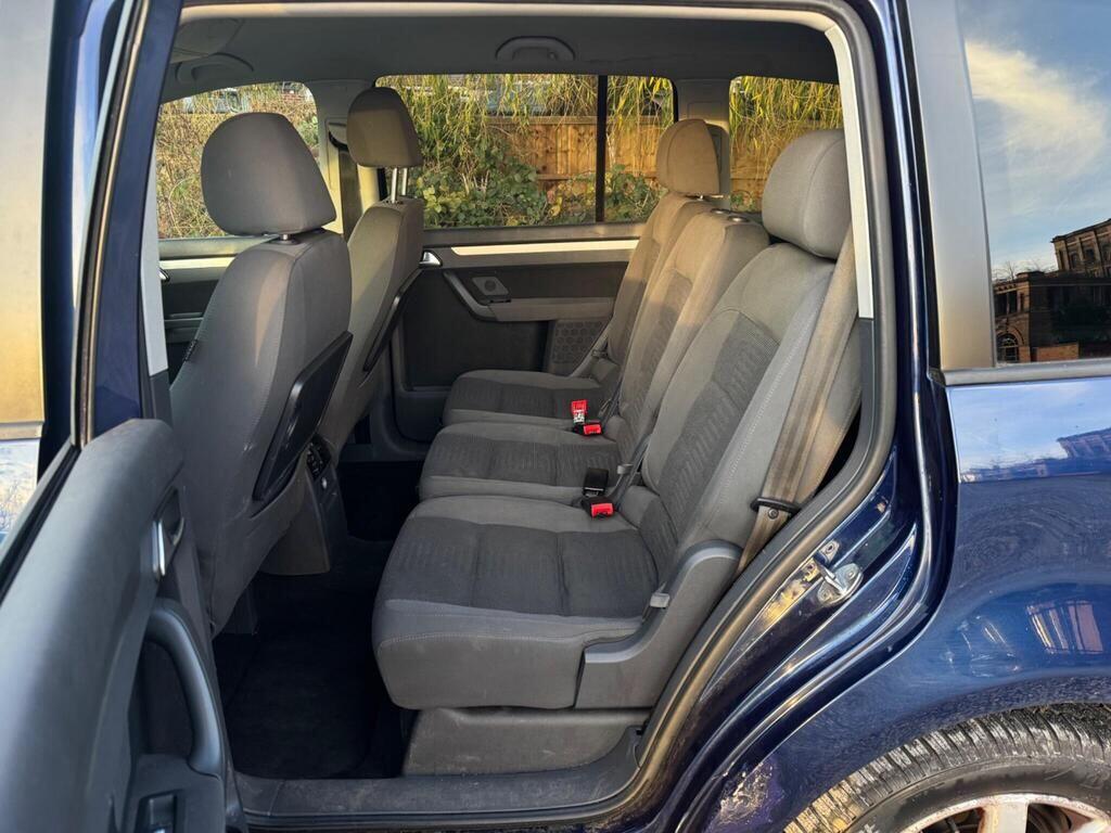 Used Volkswagen Touran 2009 for sale - 77130585: Photo 21