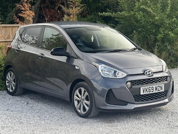 Used Hyundai i10 2019 for sale - 79317089: Photo