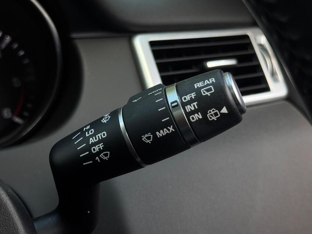 Used Land Rover Discovery Sport 2015 for sale - 77203376: Photo 25