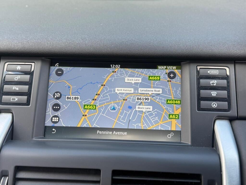 Used Land Rover Discovery Sport 2015 for sale - 77203376: Photo 38