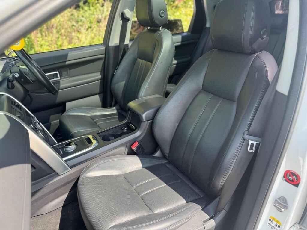 Used Land Rover Discovery Sport 2015 for sale - 77203376: Photo 42