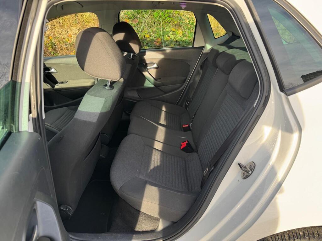 Used Volkswagen Polo 2013 for sale - 77144078: Photo 22