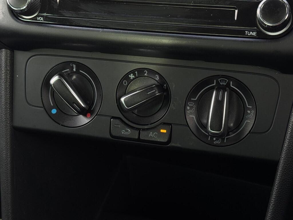 Used Volkswagen Polo 2013 for sale - 77144078: Photo 45