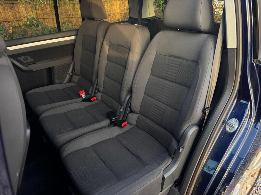 Used Volkswagen Touran 2009 for sale - 77559022: Photo 23