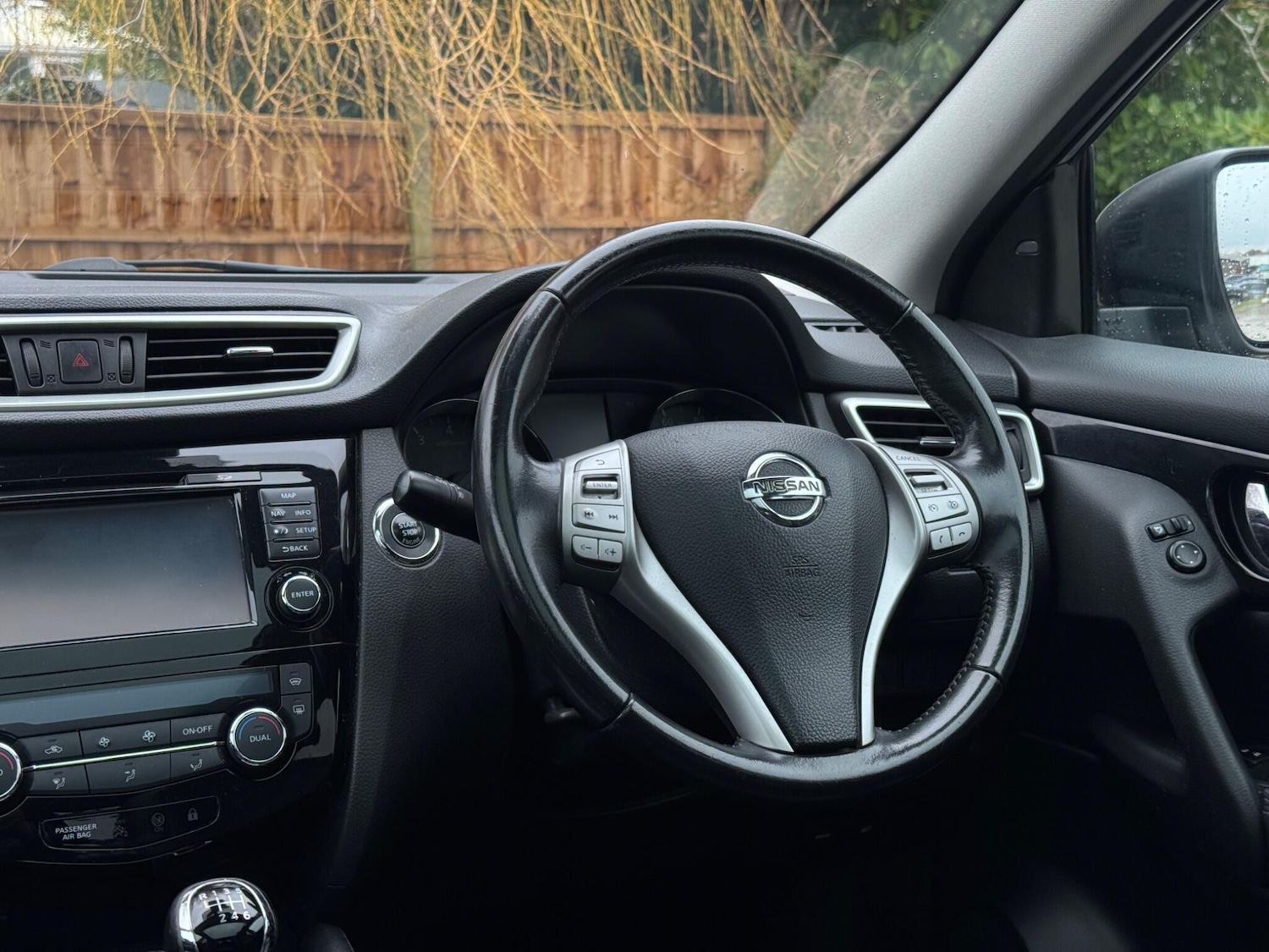 Used Nissan Qashqai 2017 for sale - 77400553: Photo 30