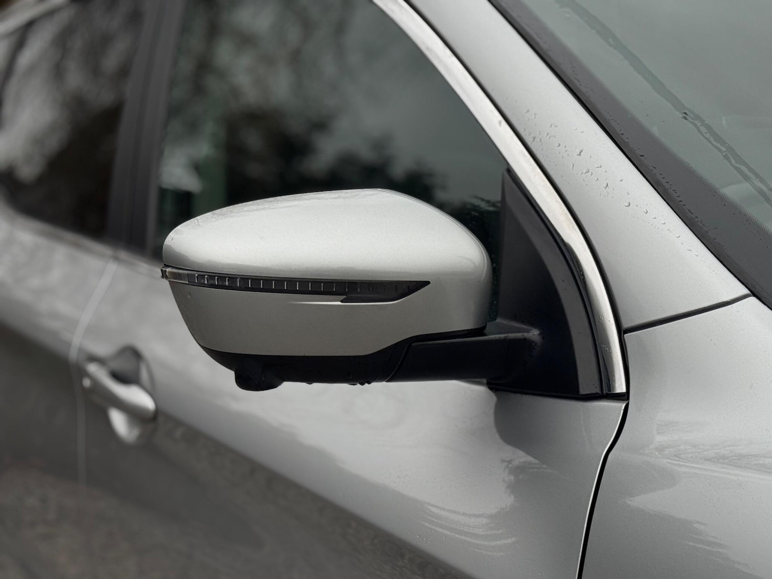 Used Nissan Qashqai 2017 for sale - 77400553: Photo 75