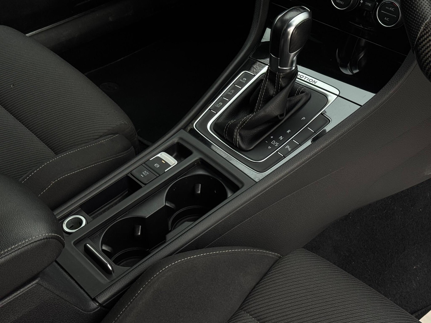 Used Volkswagen Golf 2017 for sale - 77538149: Photo 27