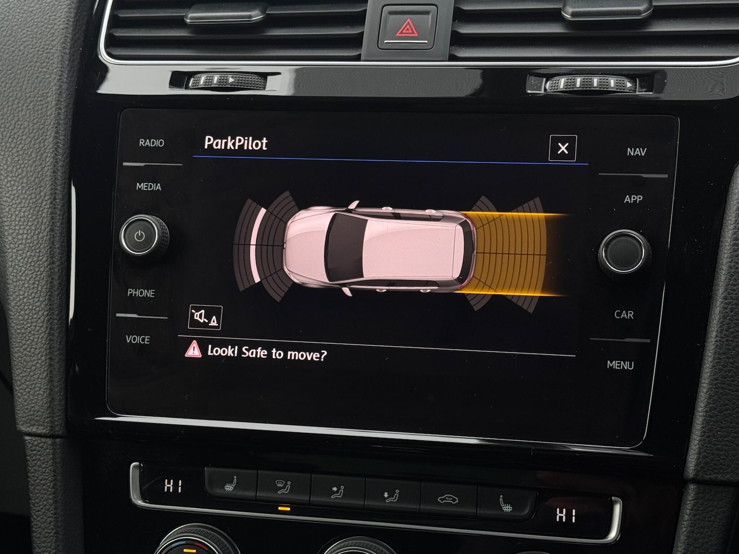 Used Volkswagen Golf 2017 for sale - 77538149: Photo 43