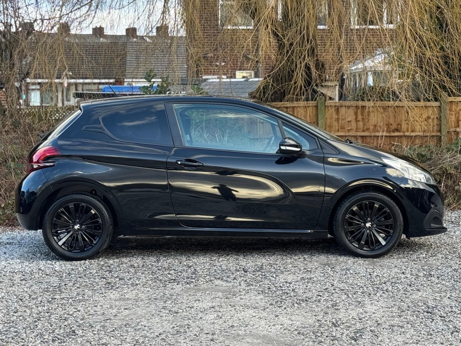 Used Peugeot 208 2018 for sale - 77130896: Photo 13