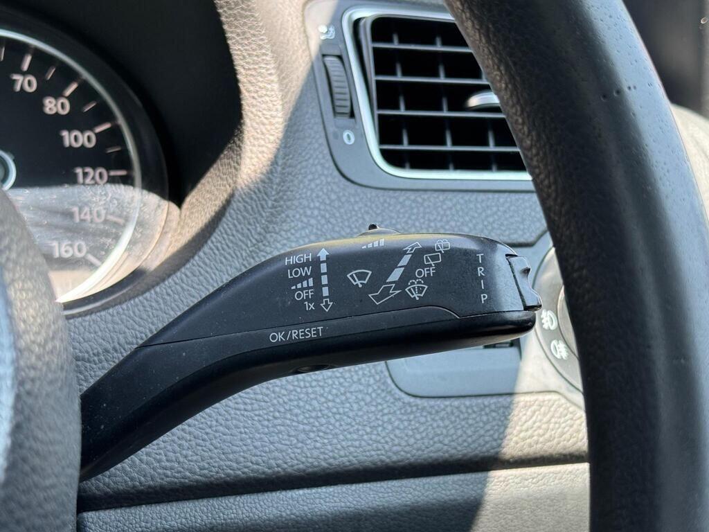 Used Volkswagen Polo 2012 for sale - 77314990: Photo 33