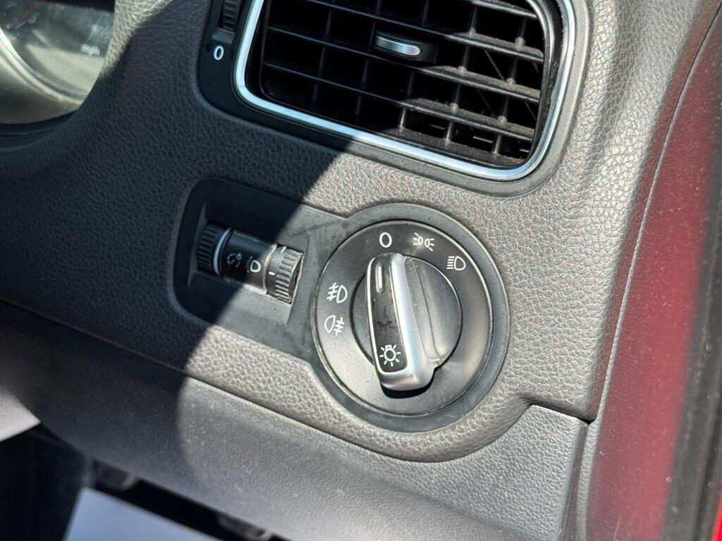 Used Volkswagen Polo 2012 for sale - 77314990: Photo 37