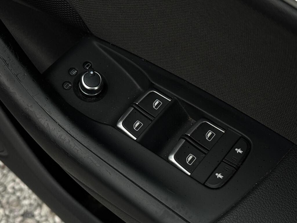 Used Audi Q3 2014 for sale - 77376303: Photo 57