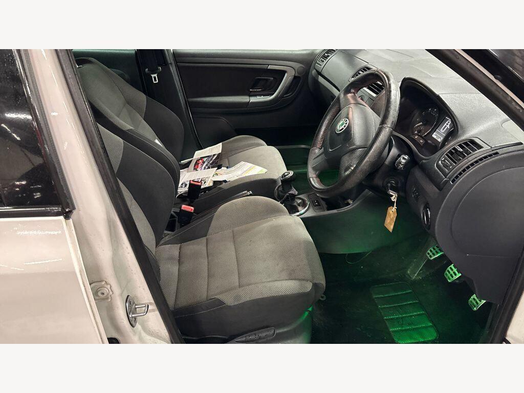 Used Skoda Fabia 2013 for sale - 77130897: Photo 7