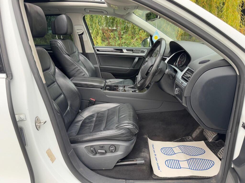 Used Volkswagen Touareg 2013 for sale - 77130831: Photo 21