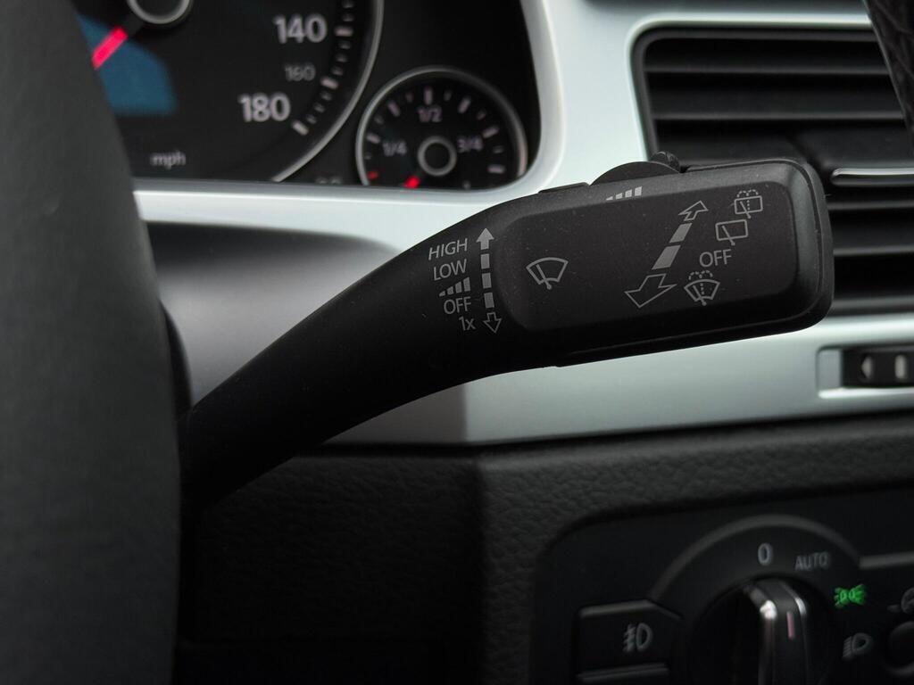 Used Volkswagen Touareg 2013 for sale - 77130831: Photo 32