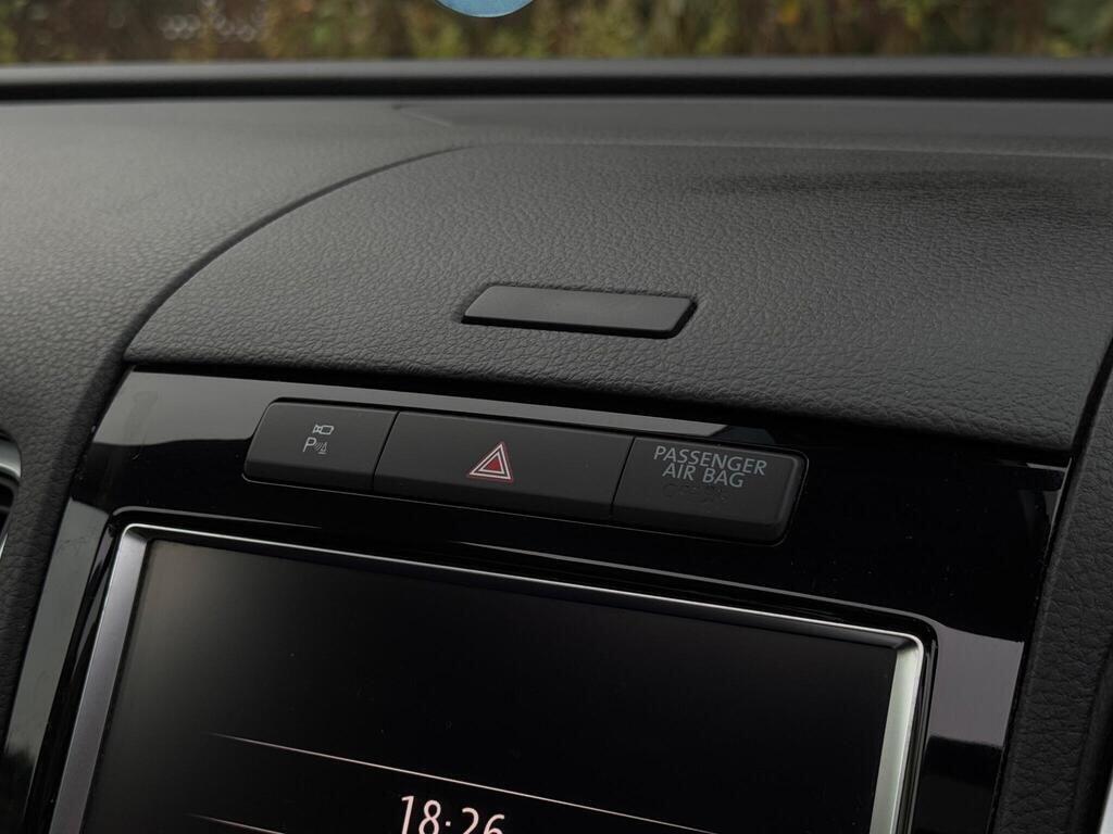 Used Volkswagen Touareg 2013 for sale - 77130831: Photo 34