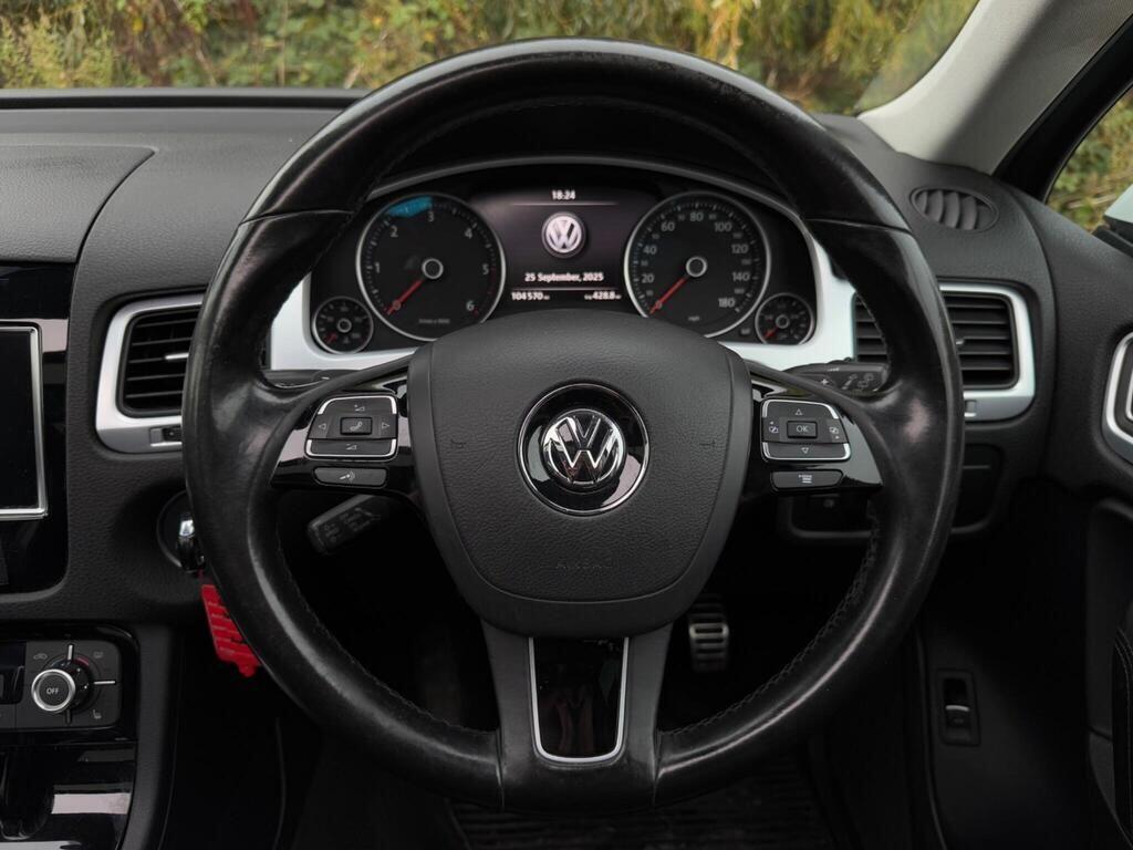 Used Volkswagen Touareg 2013 for sale - 77130831: Photo 62