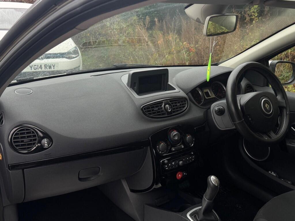 Used Renault Clio 2012 for sale - 77203646: Photo 13