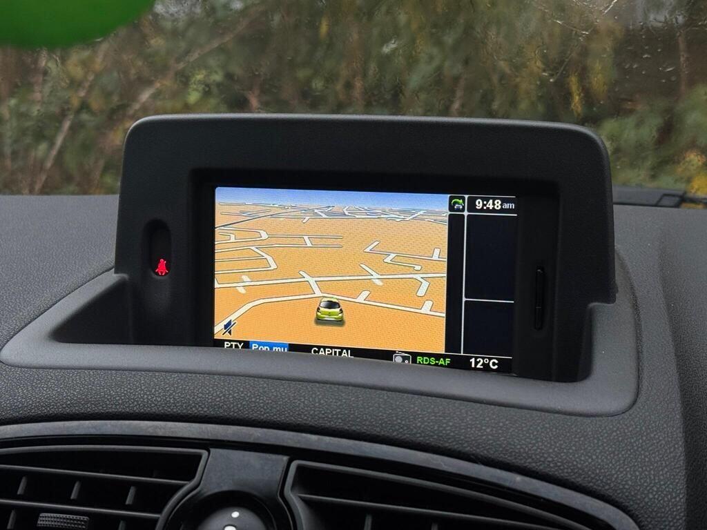 Used Renault Clio 2012 for sale - 77203646: Photo 38