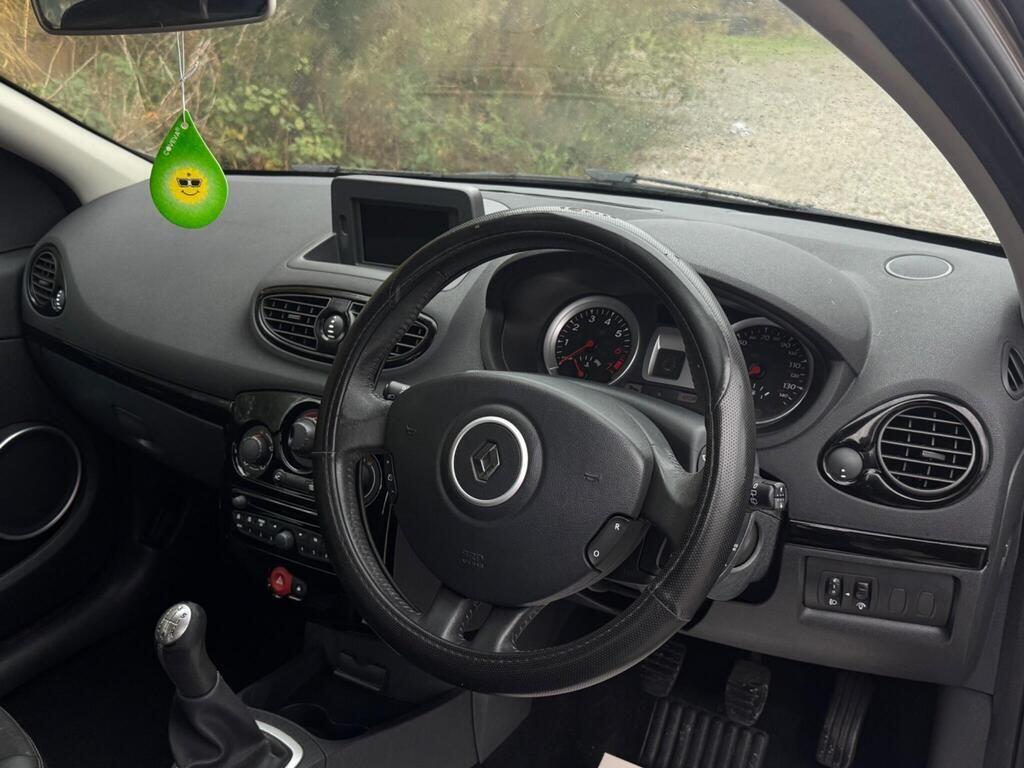 Used Renault Clio 2012 for sale - 77203646: Photo 57