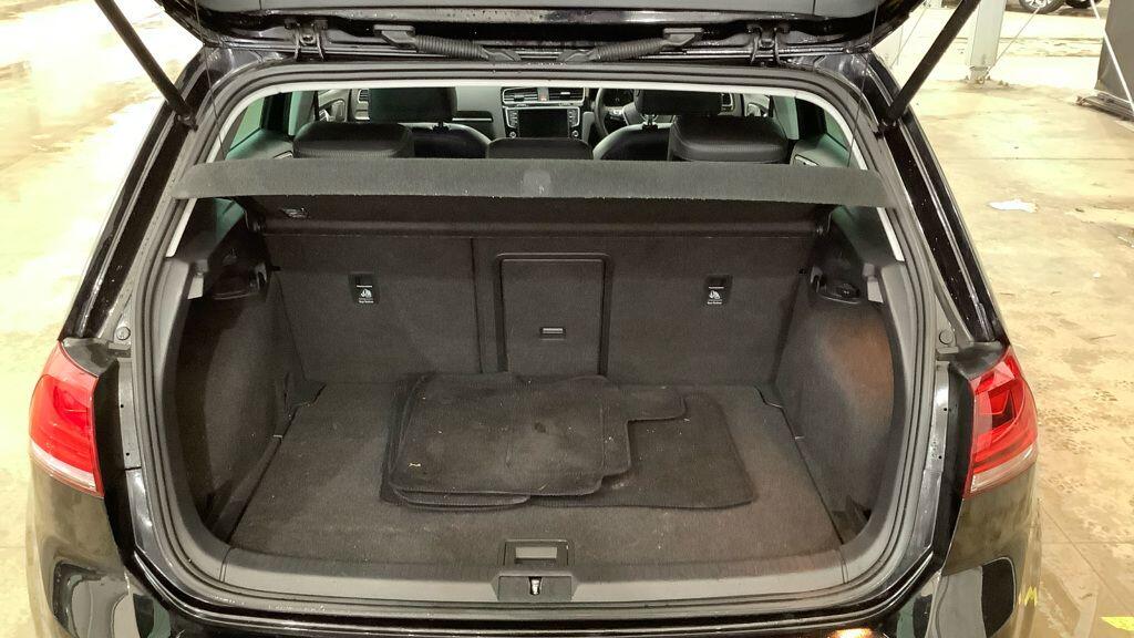 Used Volkswagen Golf 2013 for sale - 77410867: Photo 11