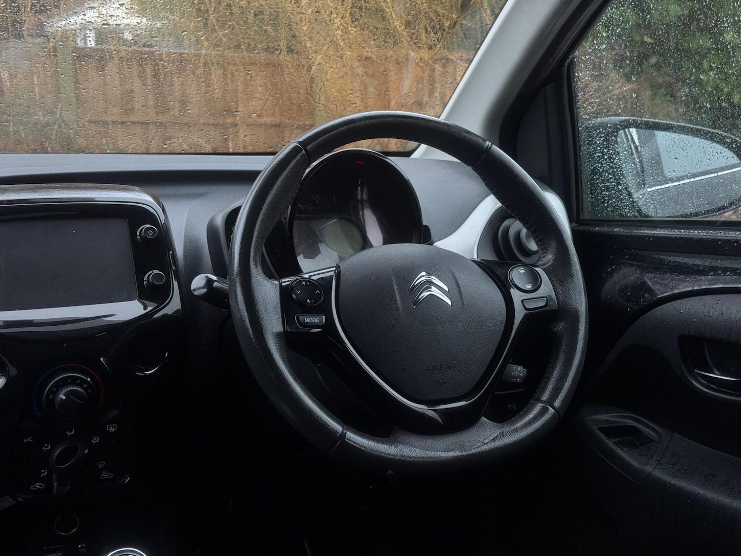 Used Citroen C1 2015 for sale - 77386227: Photo 30