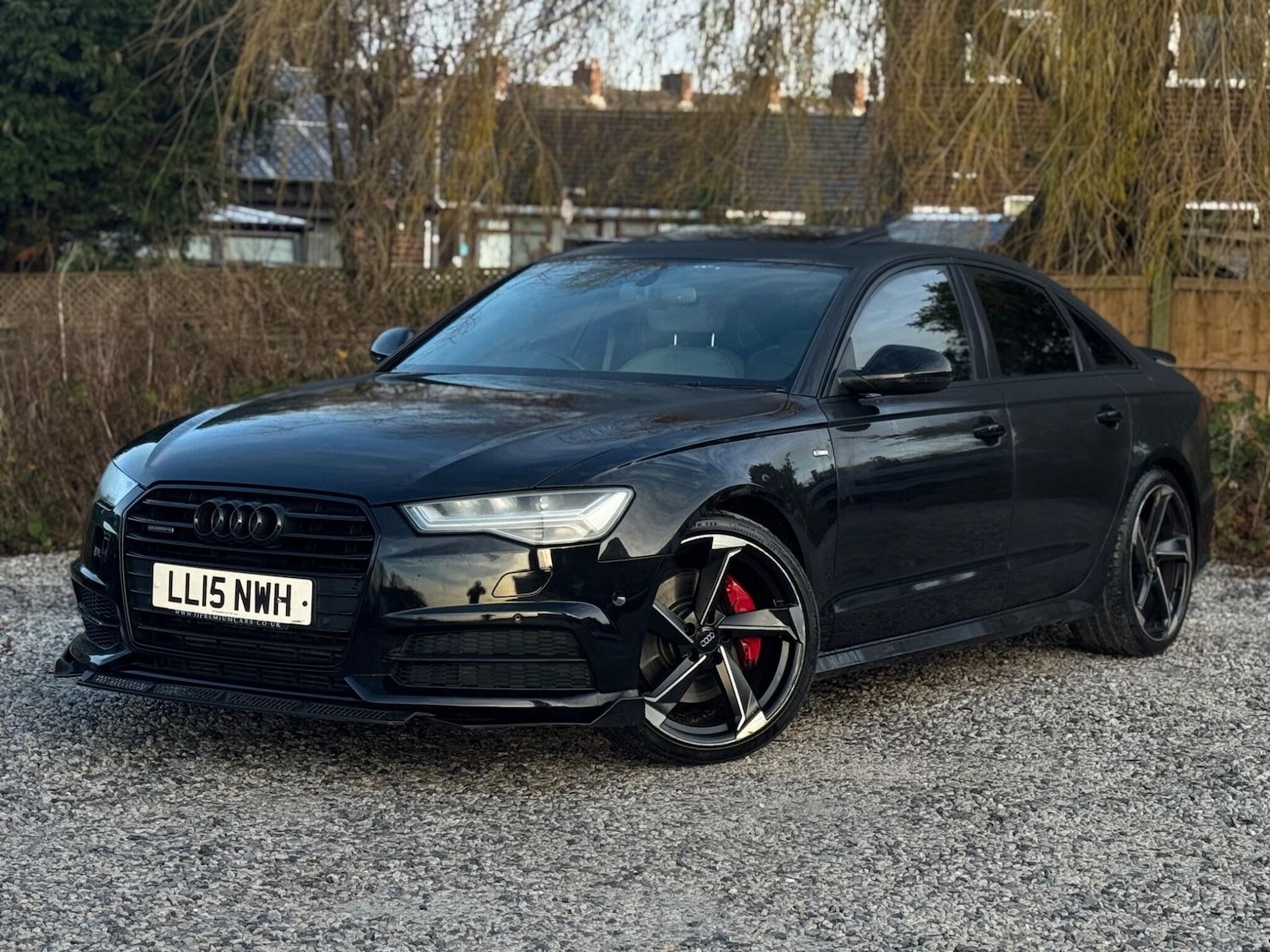 Used Audi A6 Saloon 2015 for sale - 77130657: Photo 3
