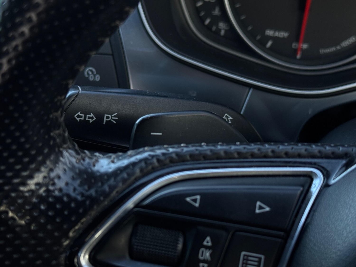 Used Audi A6 Saloon 2015 for sale - 77130657: Photo 35