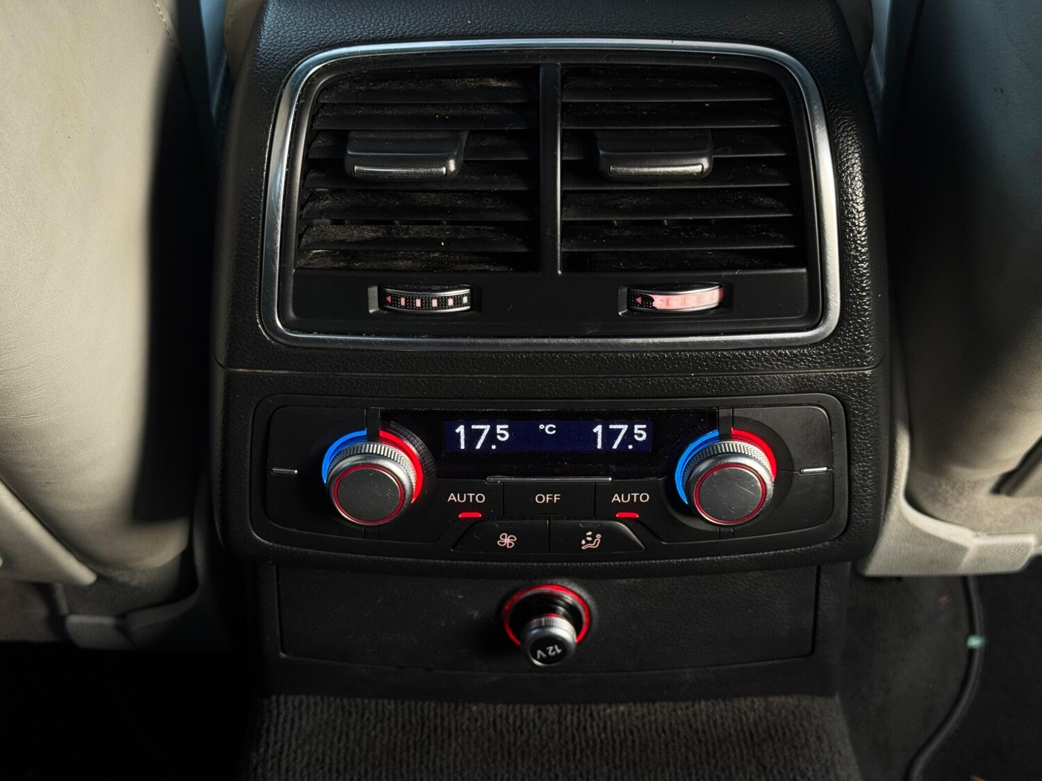 Used Audi A6 Saloon 2015 for sale - 77130657: Photo 64