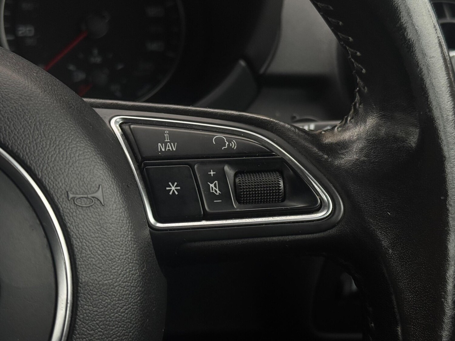 Used Audi A1 2014 for sale - 77143276: Photo 33