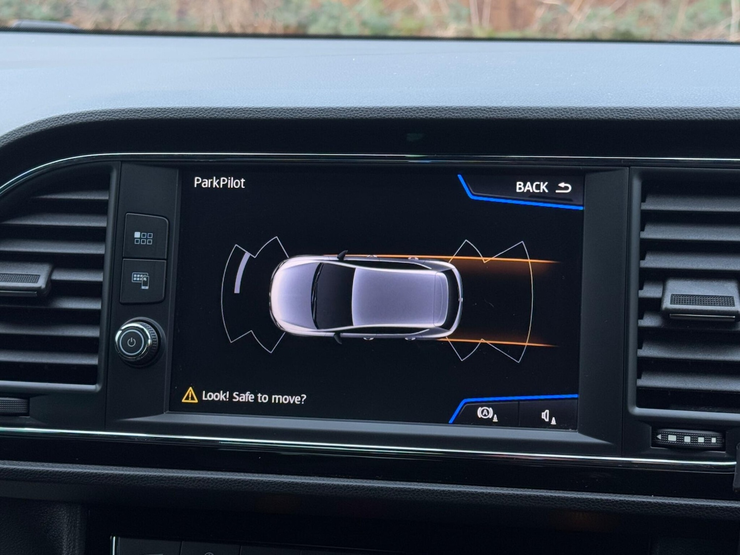 Used SEAT Leon 2018 for sale - 77290739: Photo 51