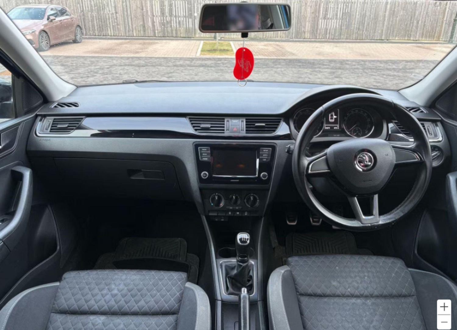 Used Skoda Rapid 2017 for sale - 78086537: Photo 3