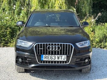 Used Audi Q3 2013 for sale - 77646109: Photo