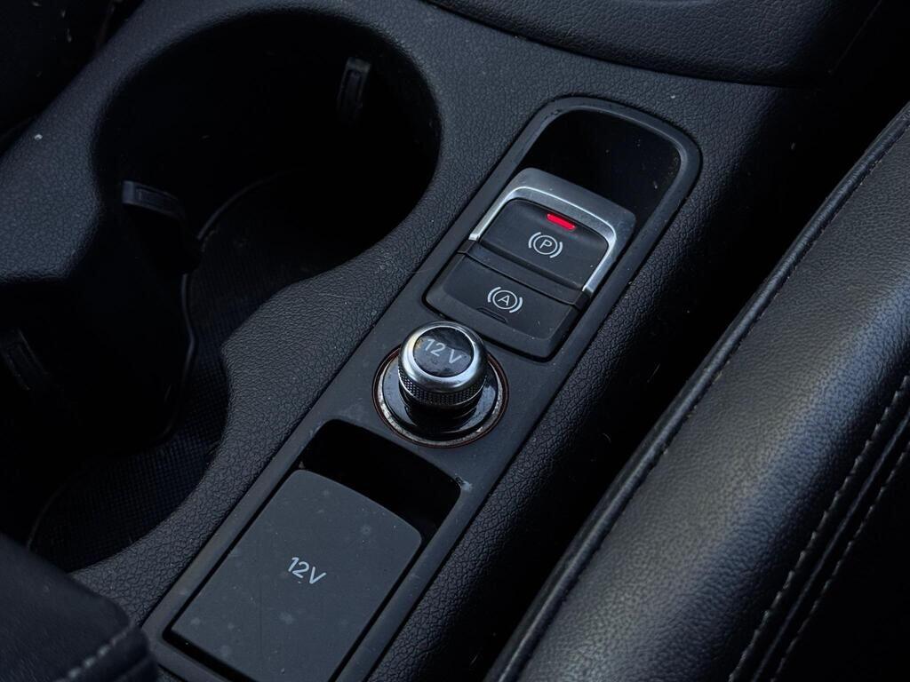 Used Audi Q3 2013 for sale - 77646109: Photo 35