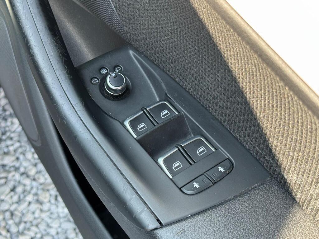 Used Audi Q3 2013 for sale - 77646109: Photo 37