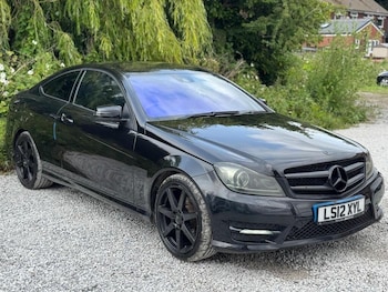 Used Mercedes-Benz C Class 2012 for sale - 79471525: Photo