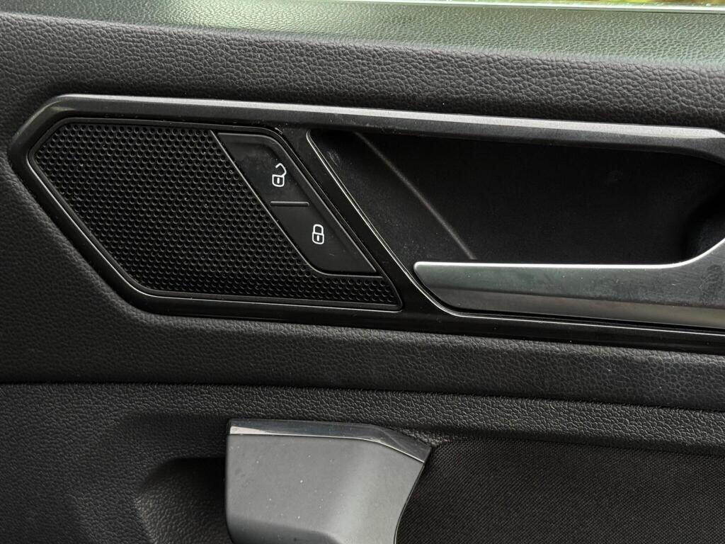 Used Volkswagen Tiguan 2018 for sale - 77131364: Photo 60