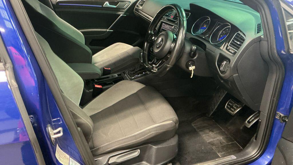 Used Volkswagen Golf 2014 for sale - 77853250: Photo 7