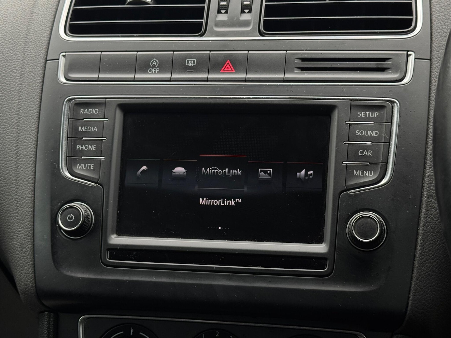 Used Volkswagen Polo 2014 for sale - 77647056: Photo 38