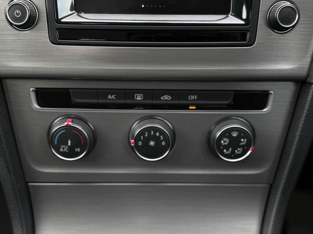 Used Volkswagen Golf 2015 for sale - 77131363: Photo 45