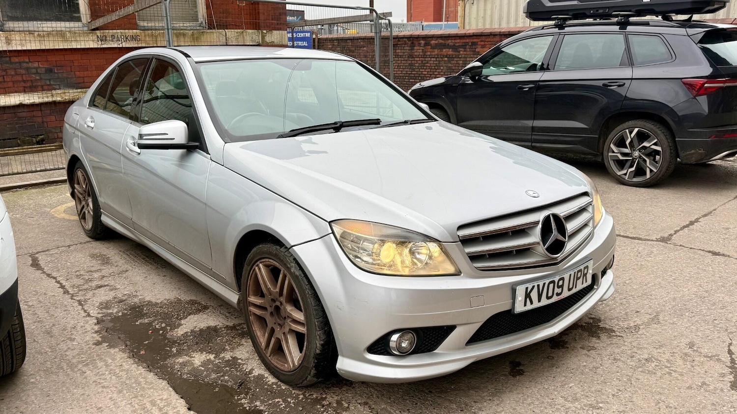 Used Mercedes-Benz C Class for sale - 77331169: Photo 1
